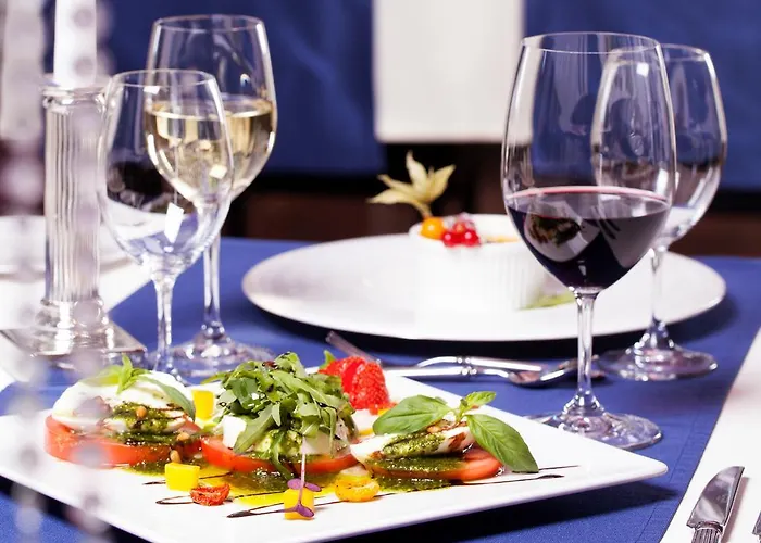 Отель Teater 4*