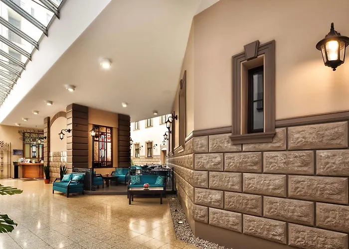 Отель Teater 4*