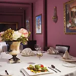 Готель Teater 4*