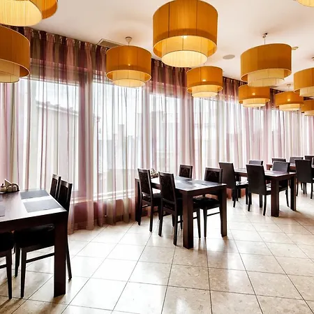 Teater 4* ريغا